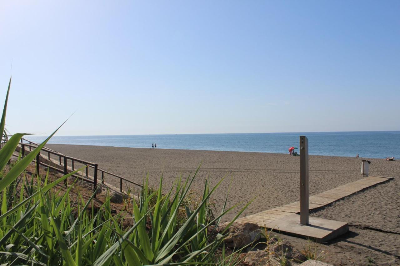 Apartamento En La Playa Malaga Benajarafe Εξωτερικό φωτογραφία